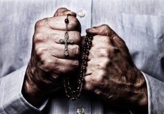 Obraz Na Płótnie Ręce Trzymające Różaniec