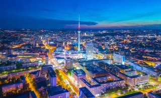 Fototapeta Berlin Z Lotu Ptaka Nocą