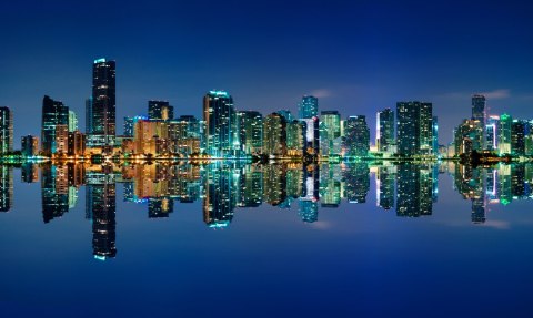 Obraz Wieloczęściowy Panorama Miami Nocą
